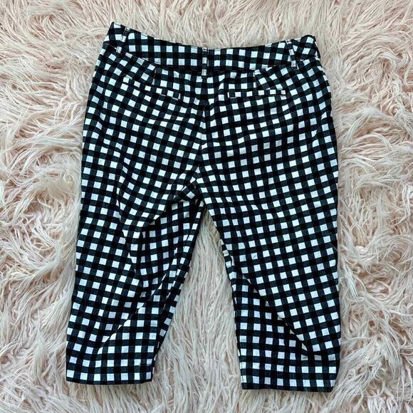 Women’s Size 14 Petite Capri Pants - Picture 3 of 3